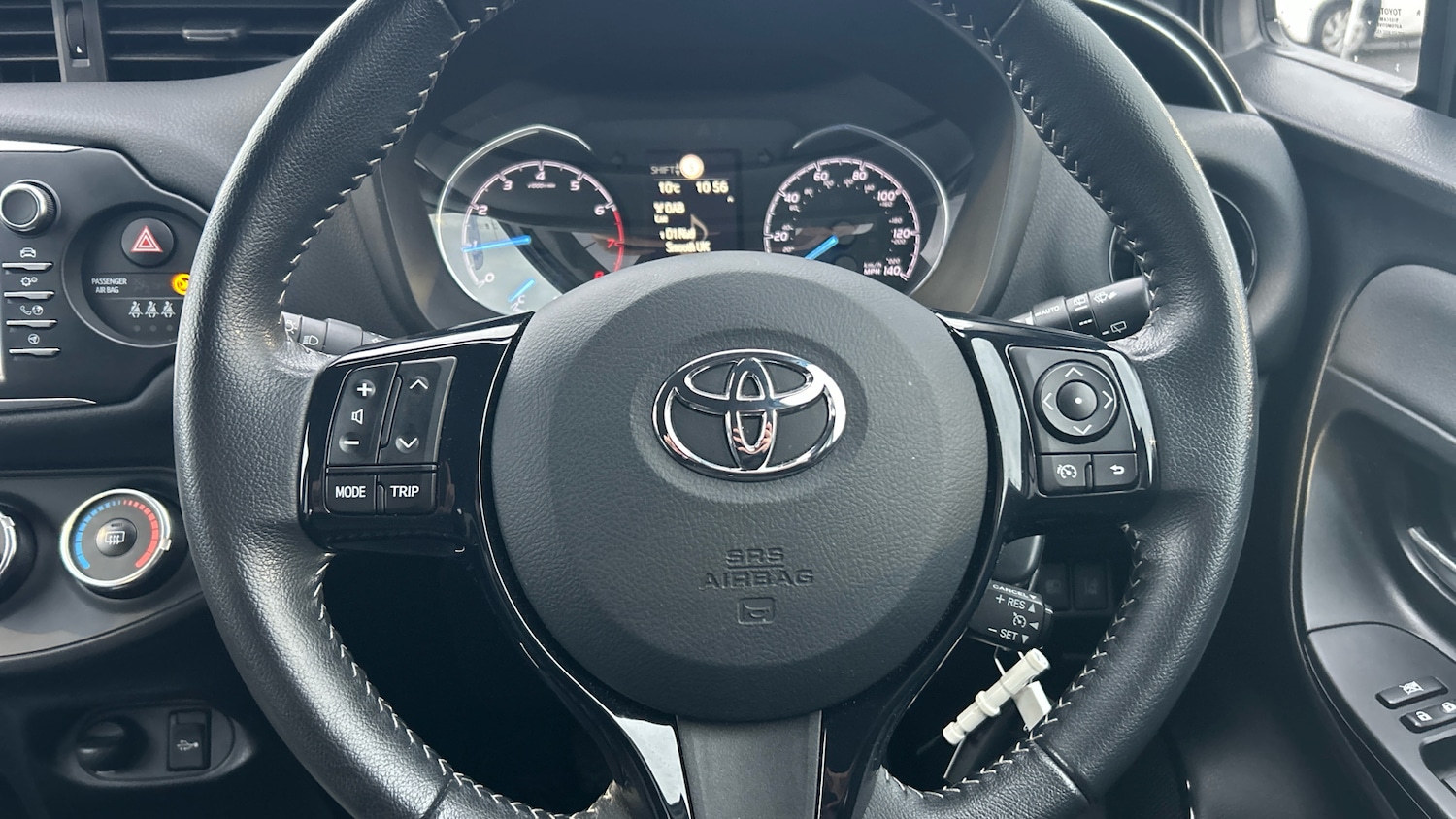 Used Toyota Yaris 2018 for sale - 77730740: Photo 8