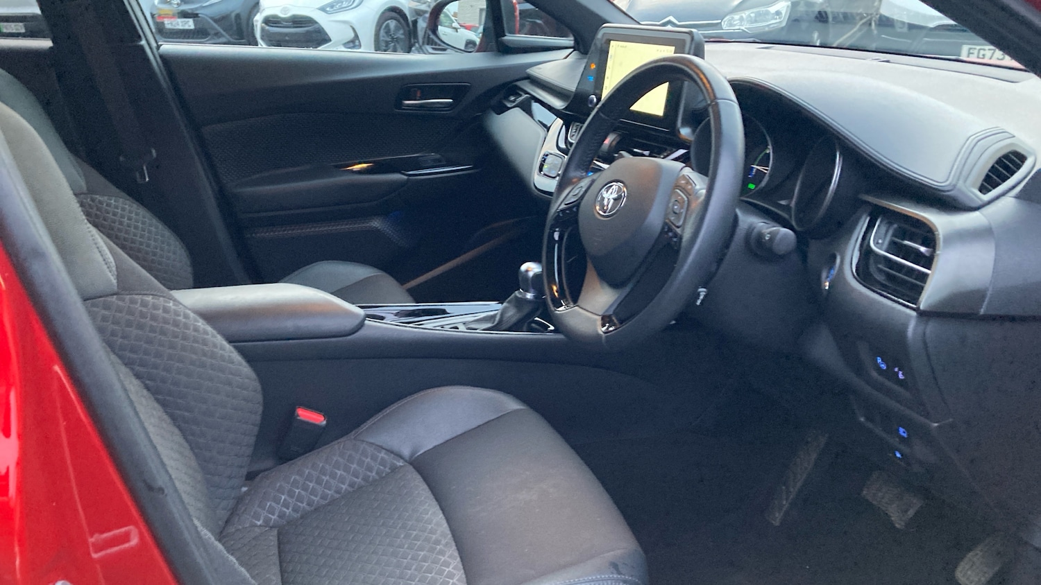Used Toyota C-HR 2023 for sale - 77689165: Photo 11