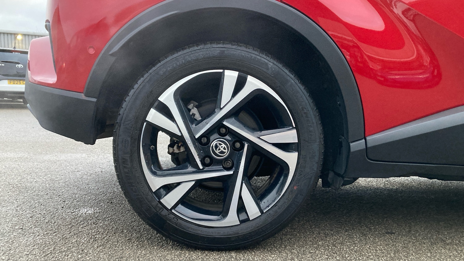 Used Toyota C-HR 2023 for sale - 77689165: Photo 18