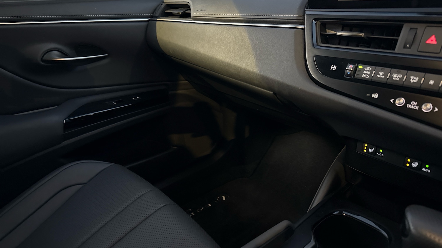 Used Lexus ES 2023 for sale - 76564925: Photo 38