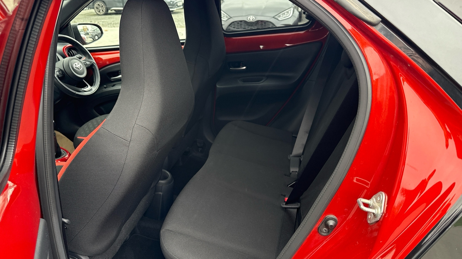 Used Toyota Aygo X 2022 for sale - 76302849: Photo 13