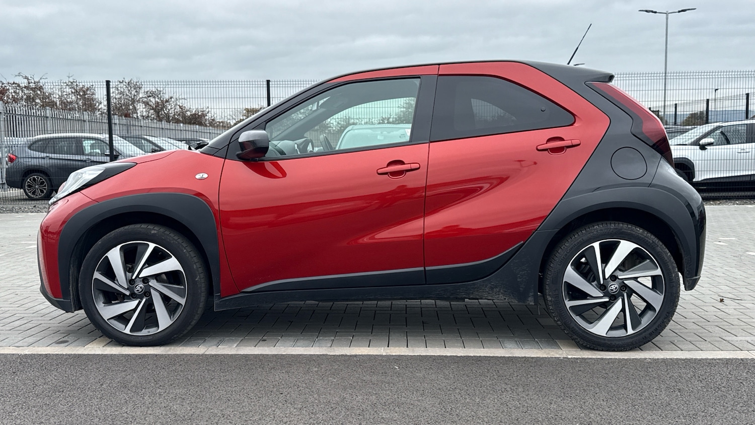 Used Toyota Aygo X 2022 for sale - 76302849: Photo 17