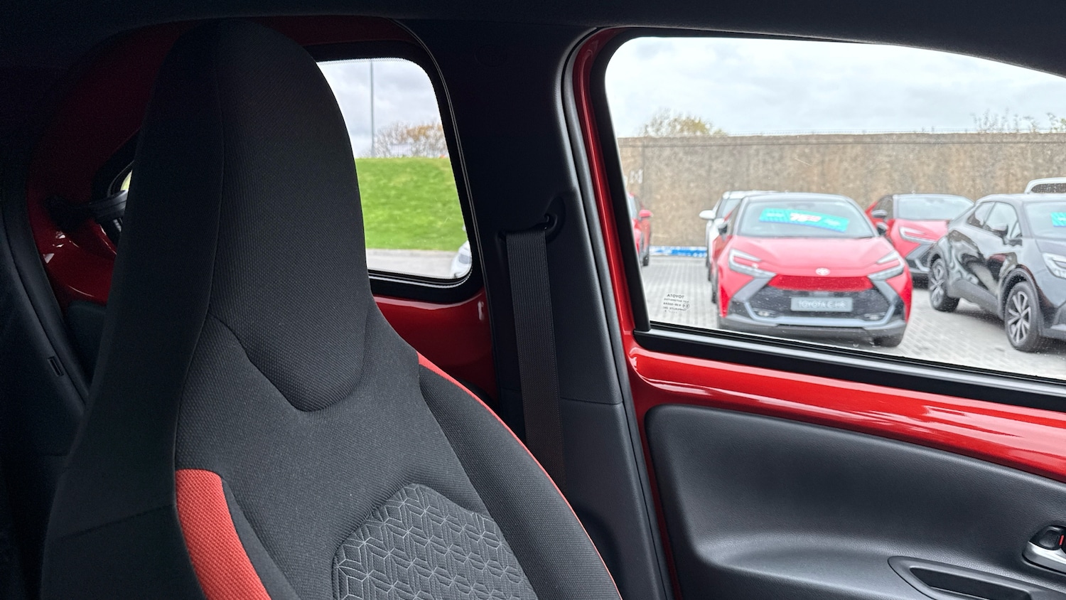 Used Toyota Aygo X 2022 for sale - 76302849: Photo 35