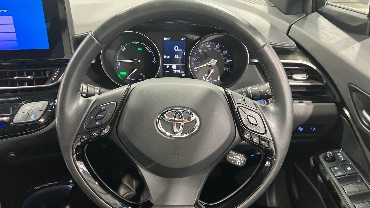 Used Toyota C-HR 2022 for sale - 77125026: Photo 8