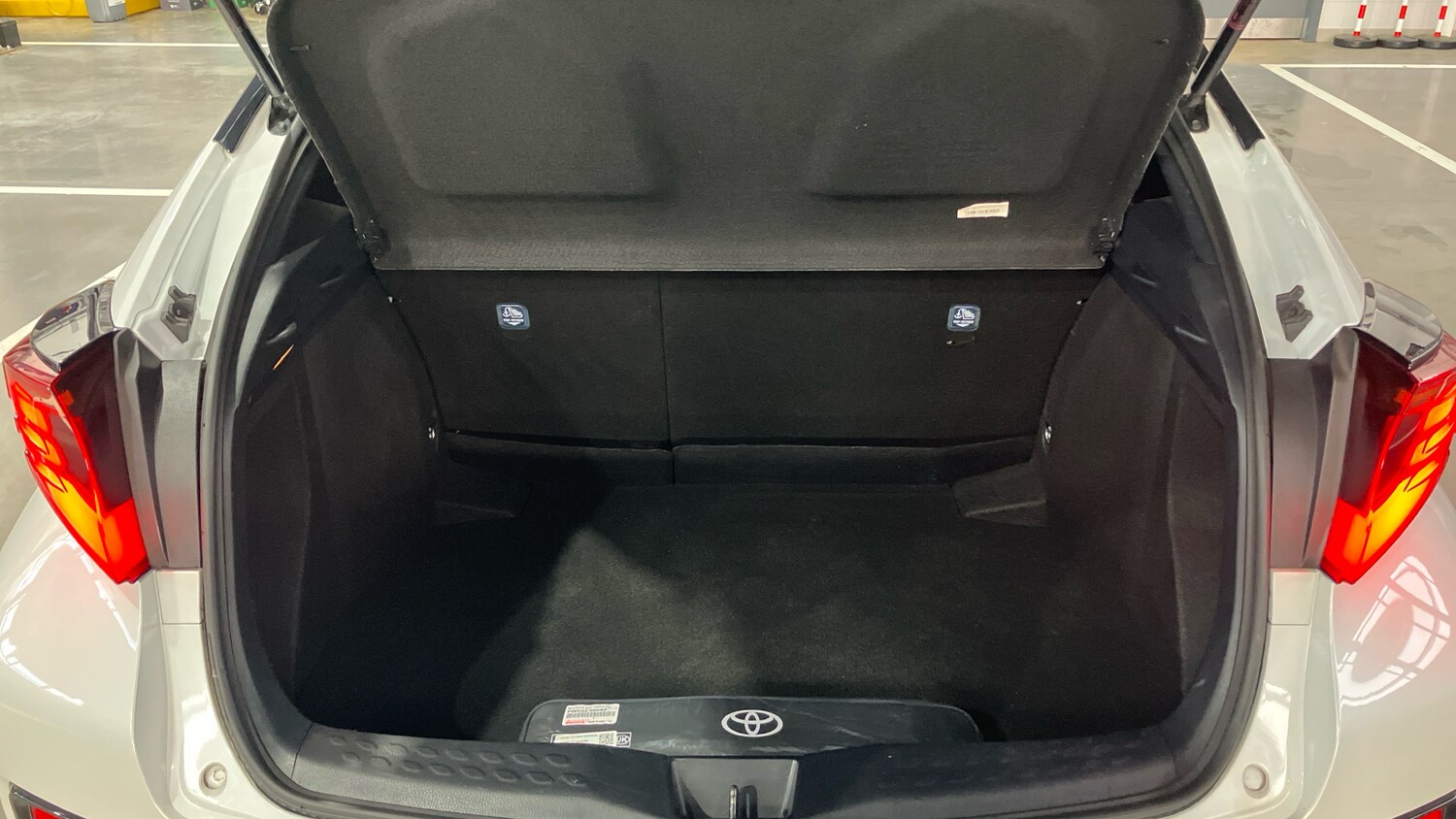 Used Toyota C-HR 2022 for sale - 76374607: Photo 14