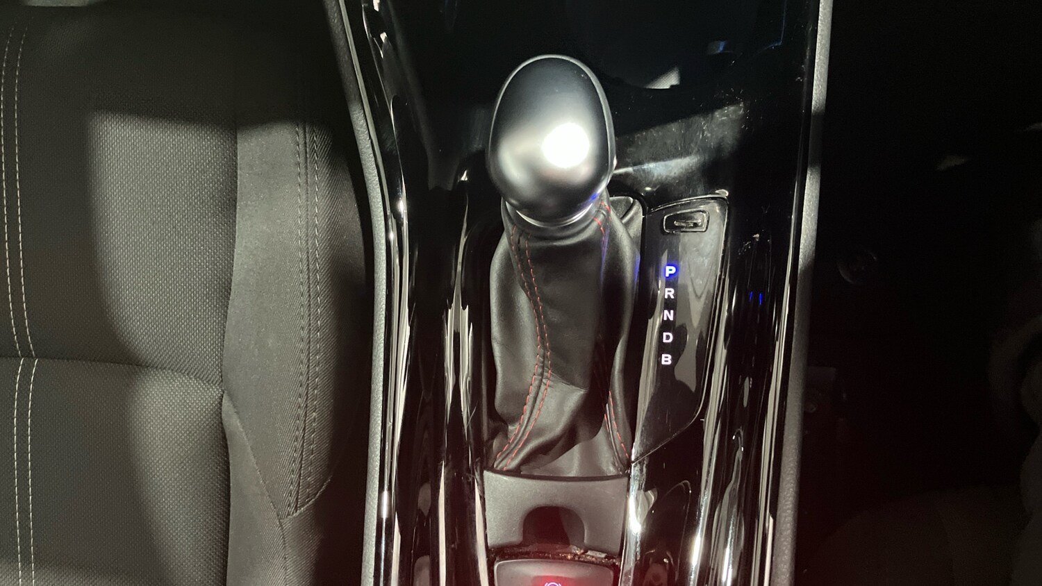 Used Toyota C-HR 2022 for sale - 76374607: Photo 42