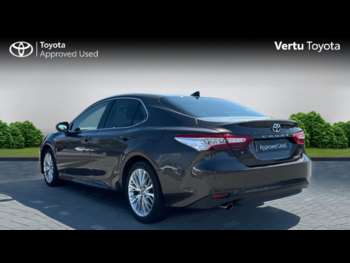 Used Toyota Camry 2019 for sale - 74982056: Photo
