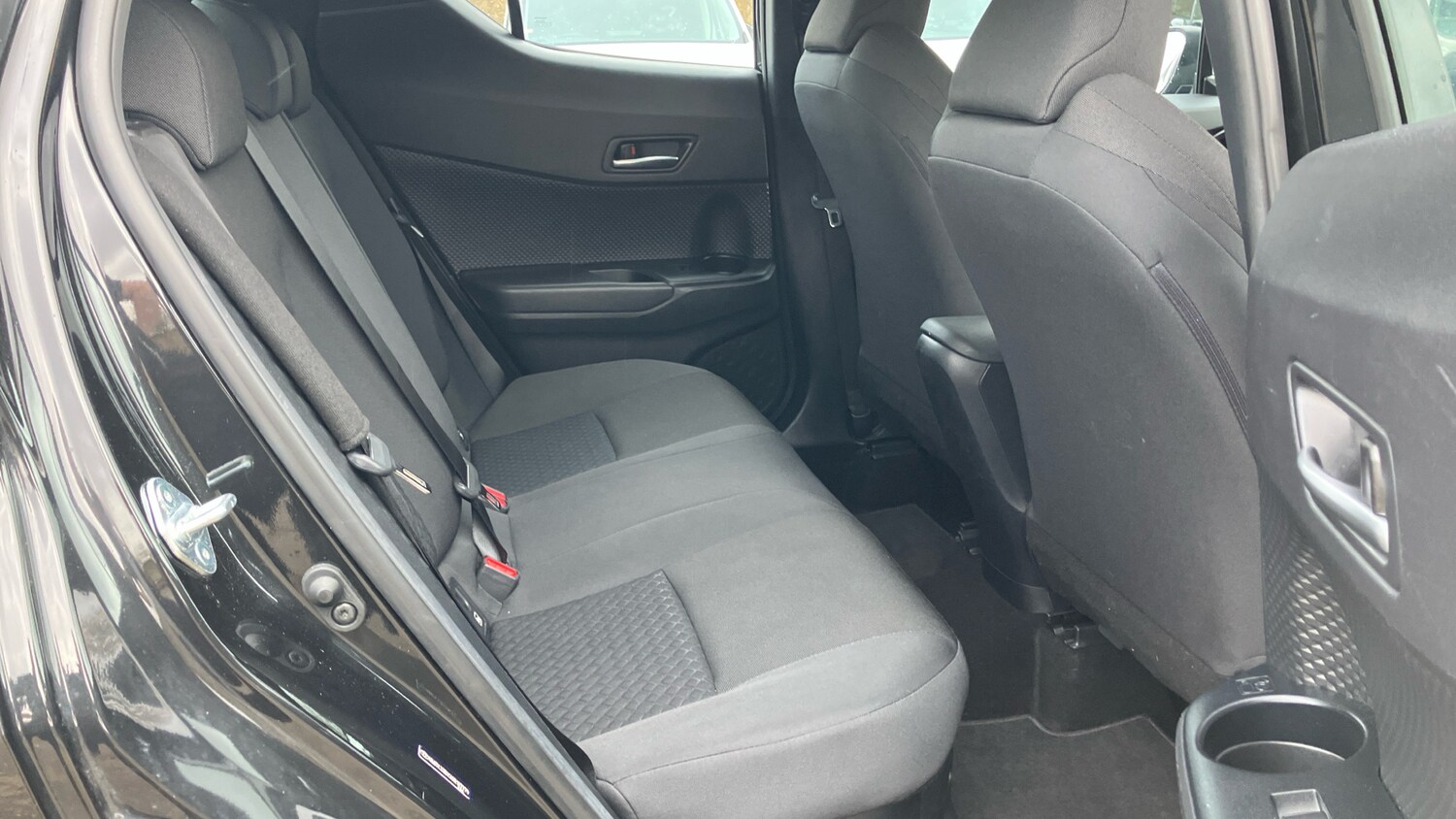 Used Toyota C-HR 2021 for sale - 77569324: Photo 12