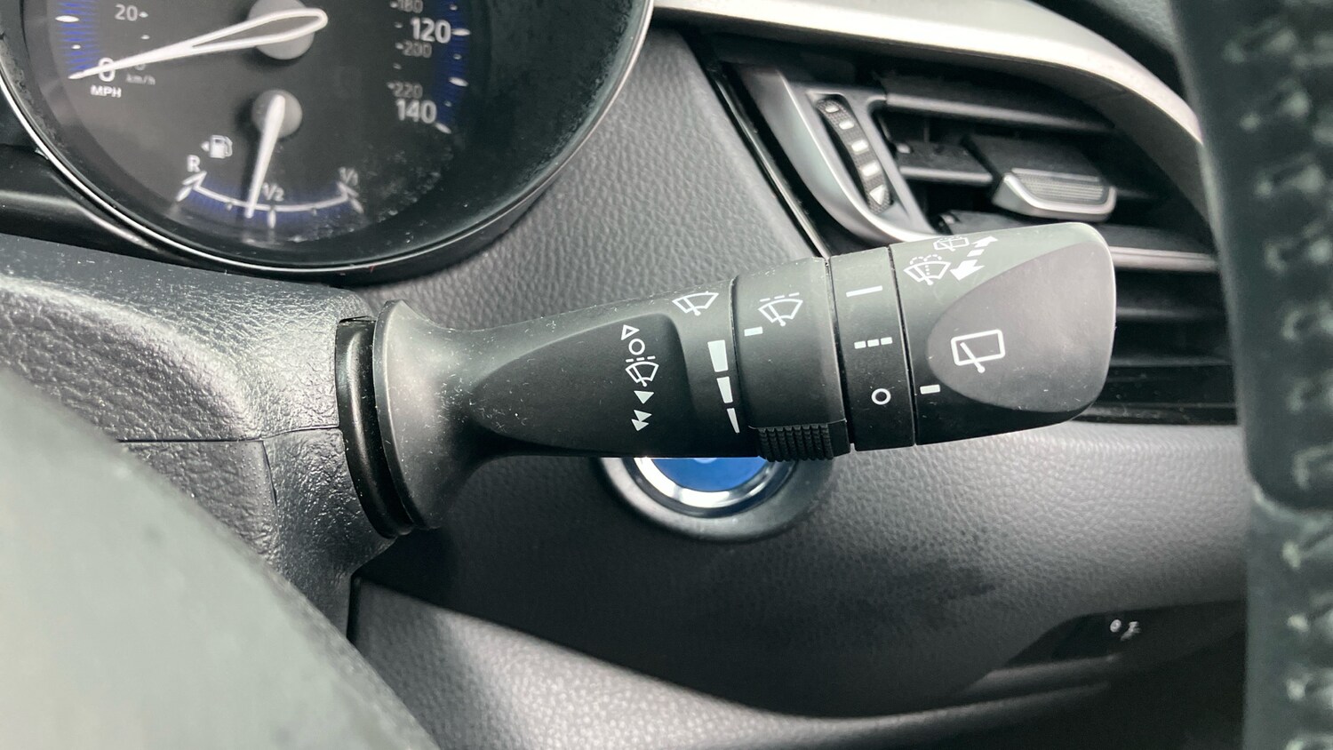 Used Toyota C-HR 2021 for sale - 77569324: Photo 20