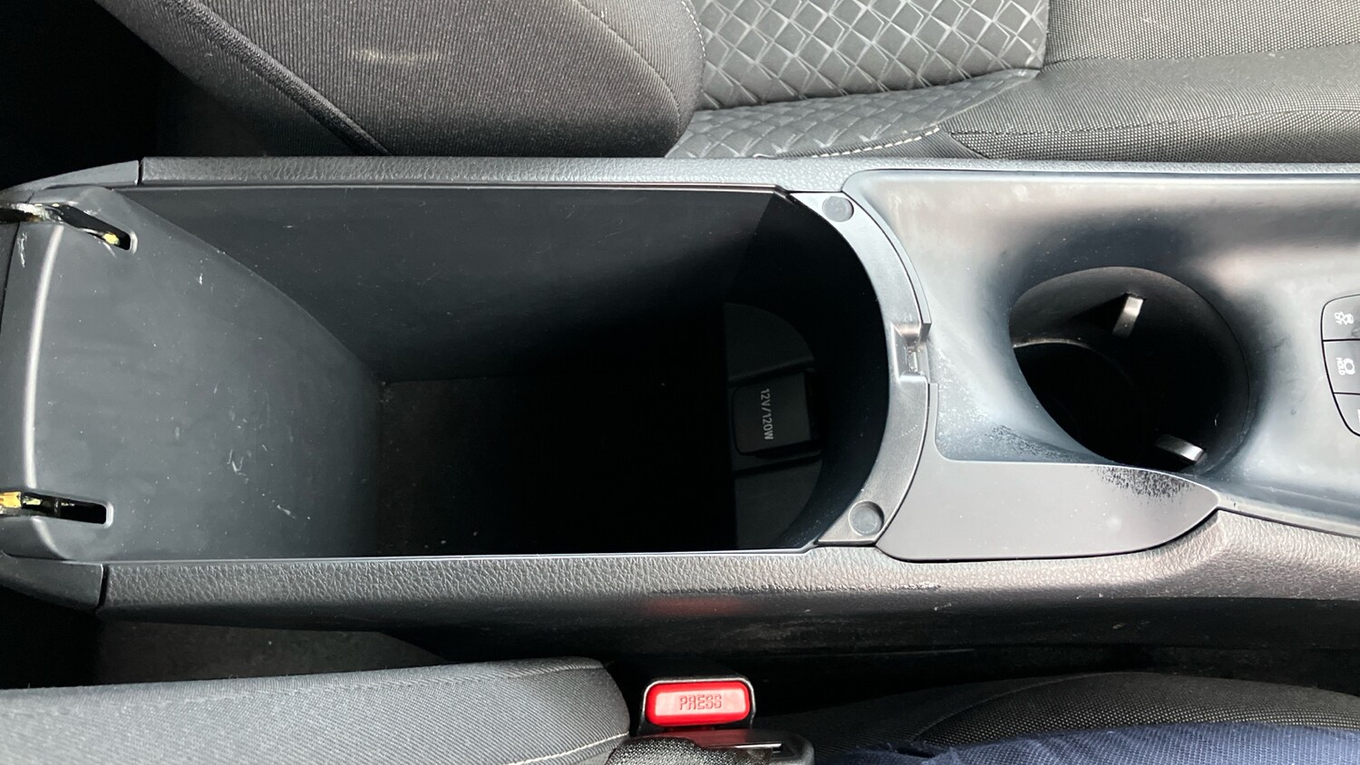 Used Toyota C-HR 2021 for sale - 77569324: Photo 35