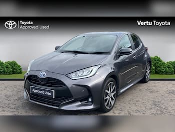 Used Toyota Yaris 2022 for sale - 79785254: Photo