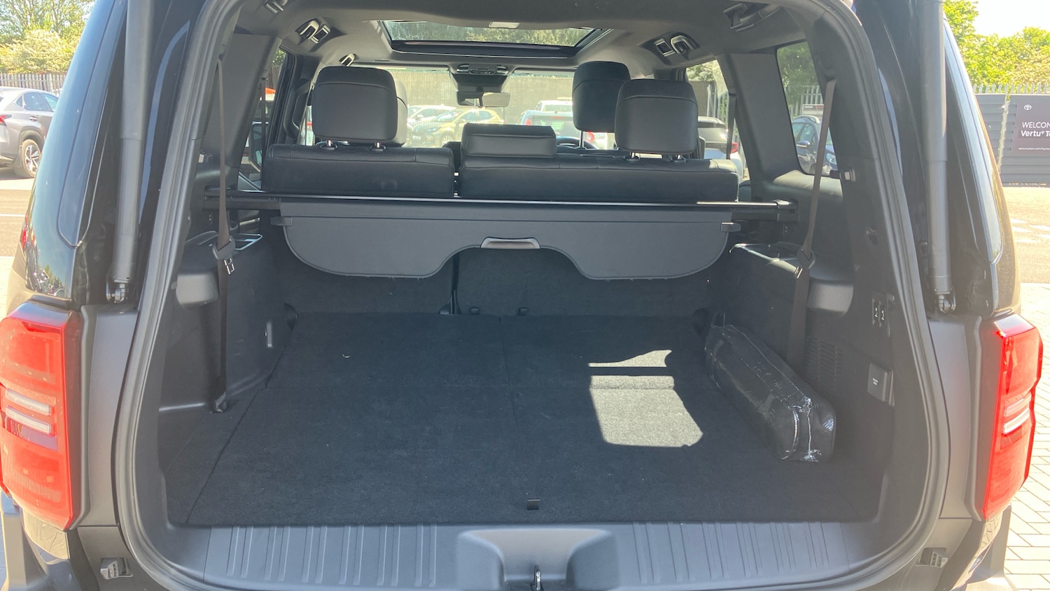 Used Toyota Land Cruiser 2025 for sale - 76330323: Photo 14