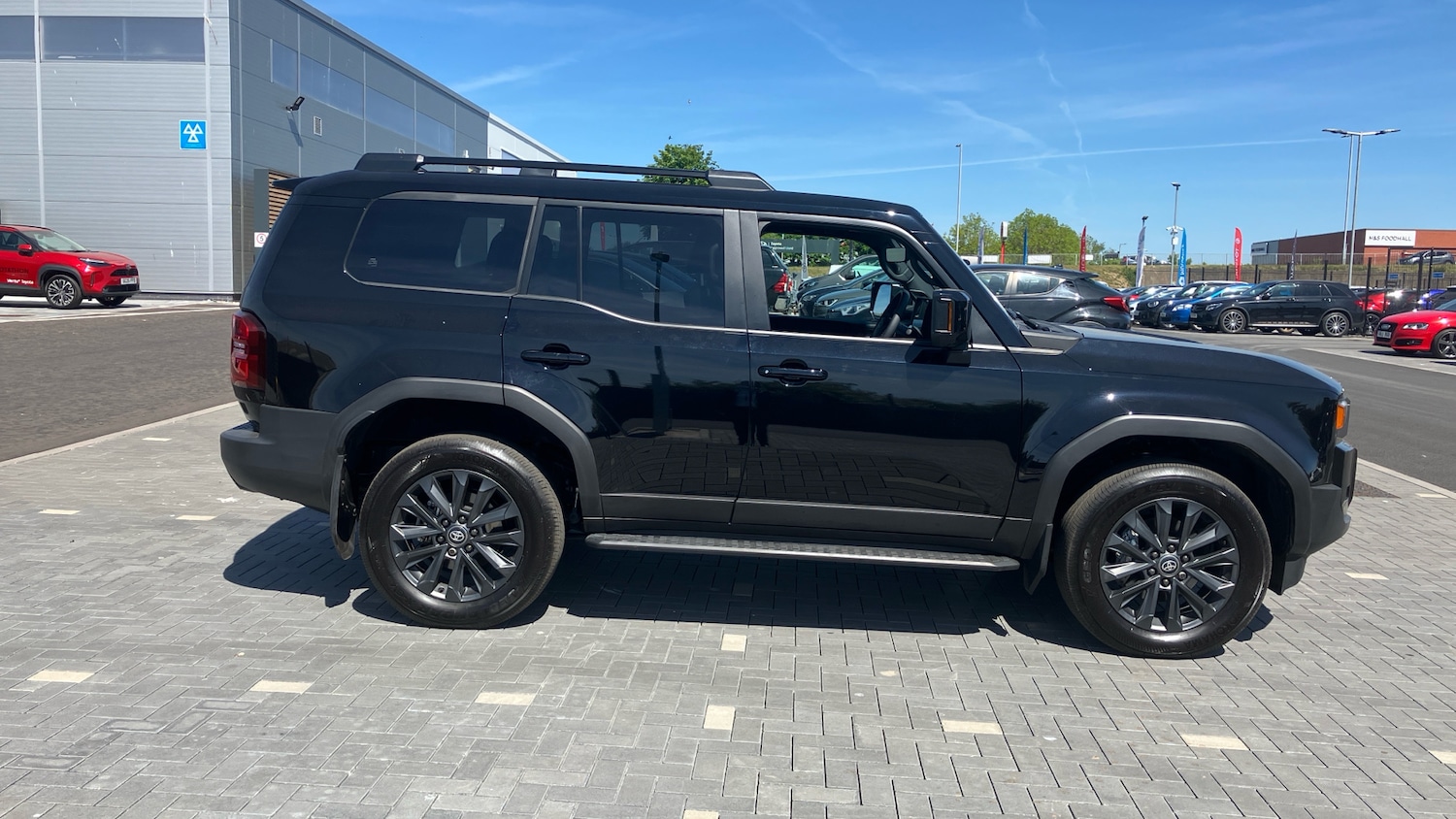 Used Toyota Land Cruiser 2025 for sale - 76330323: Photo 16