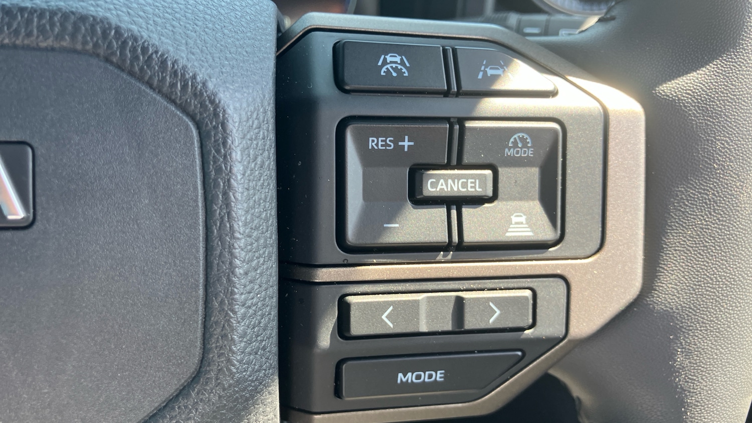 Used Toyota Land Cruiser 2025 for sale - 76330323: Photo 31