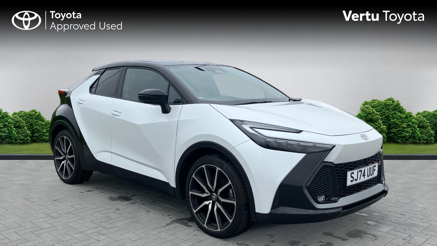 Used Toyota C-HR 2024 for sale - 75700219: Photo 1