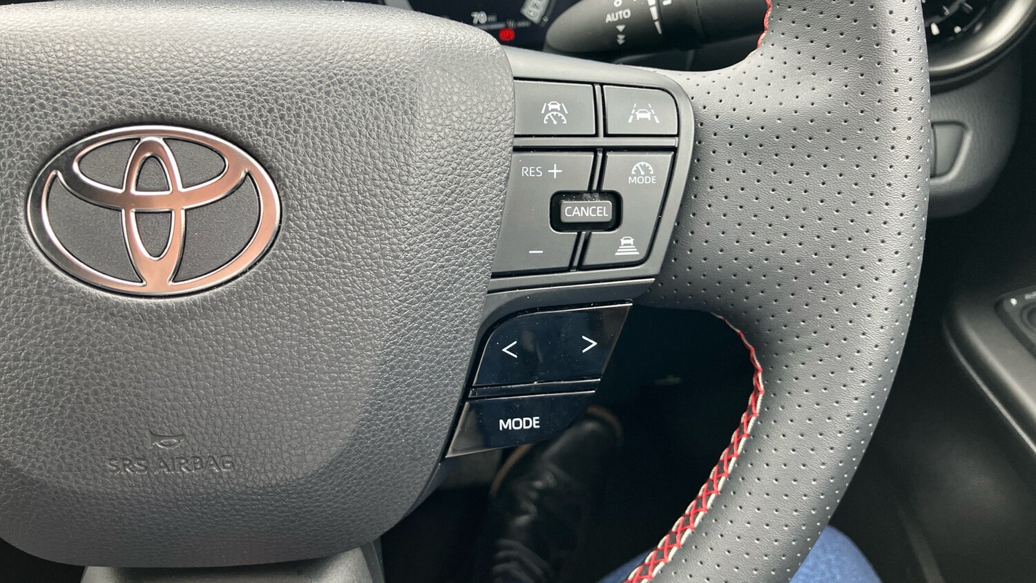 Used Toyota C-HR 2024 for sale - 75700219: Photo 27