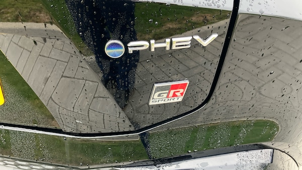 Used Toyota C-HR 2024 for sale - 75700219: Photo 38