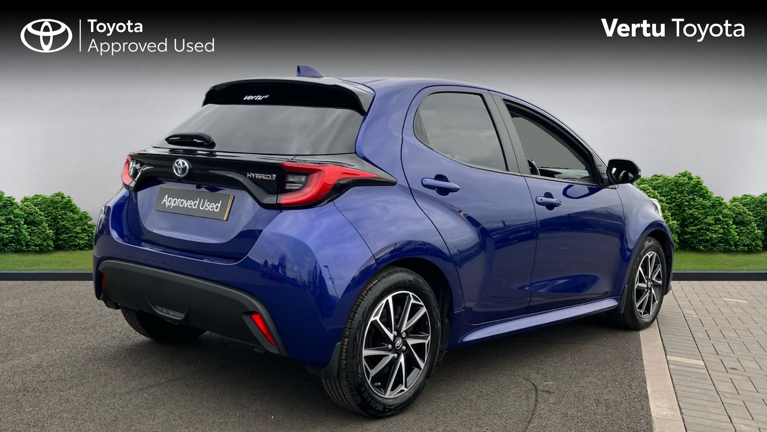 Used Toyota Yaris 2022 for sale - 76320013: Photo 2