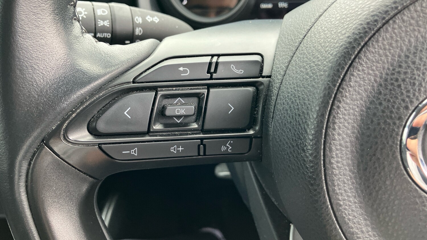 Used Toyota Yaris 2022 for sale - 76320013: Photo 25