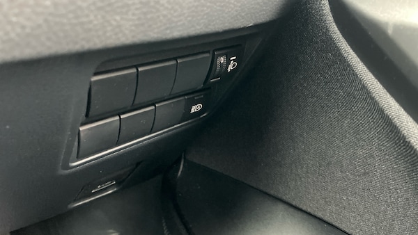 Used Toyota Yaris 2022 for sale - 76320013: Photo 33