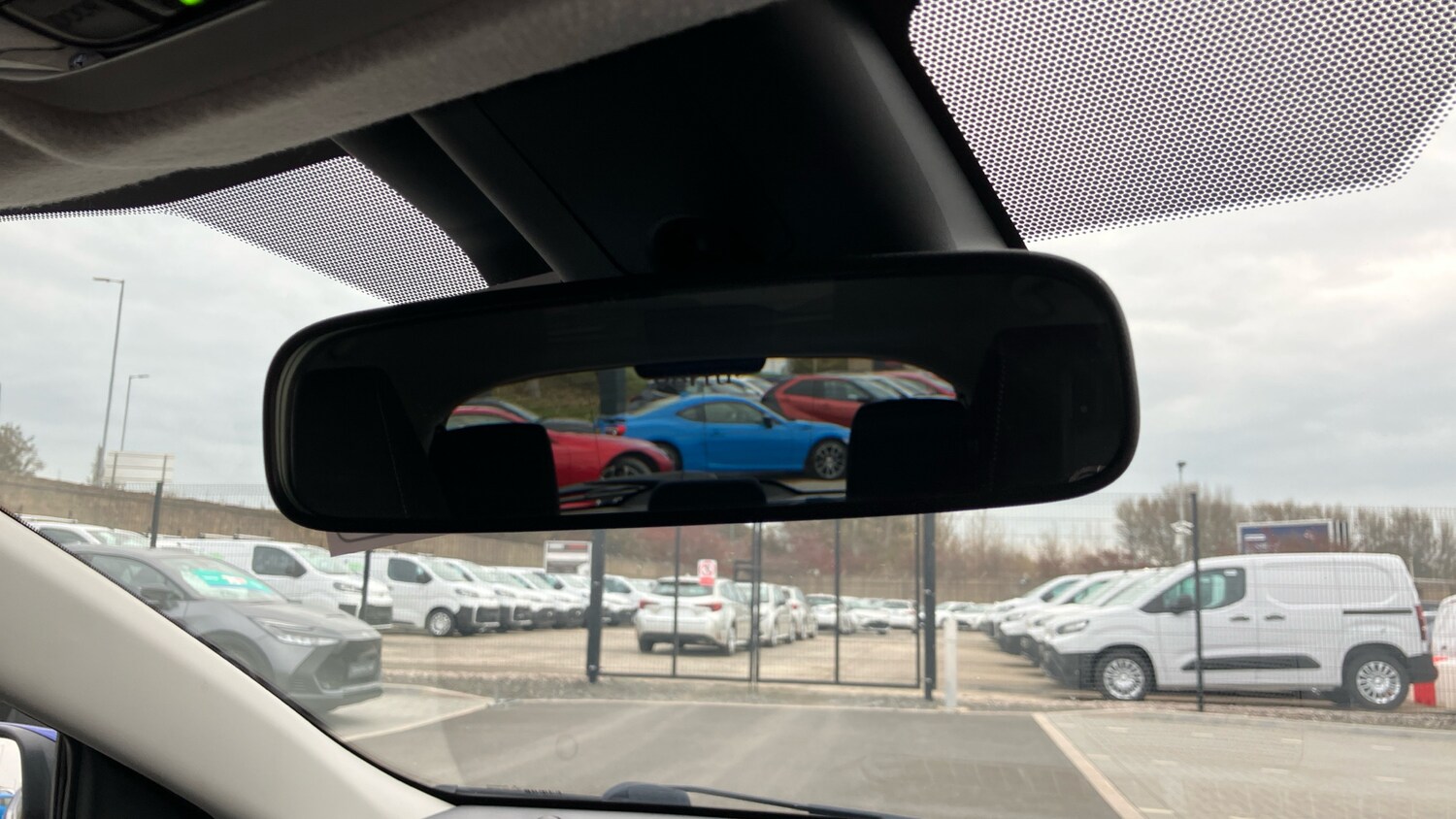 Used Toyota Yaris 2022 for sale - 76320013: Photo 34