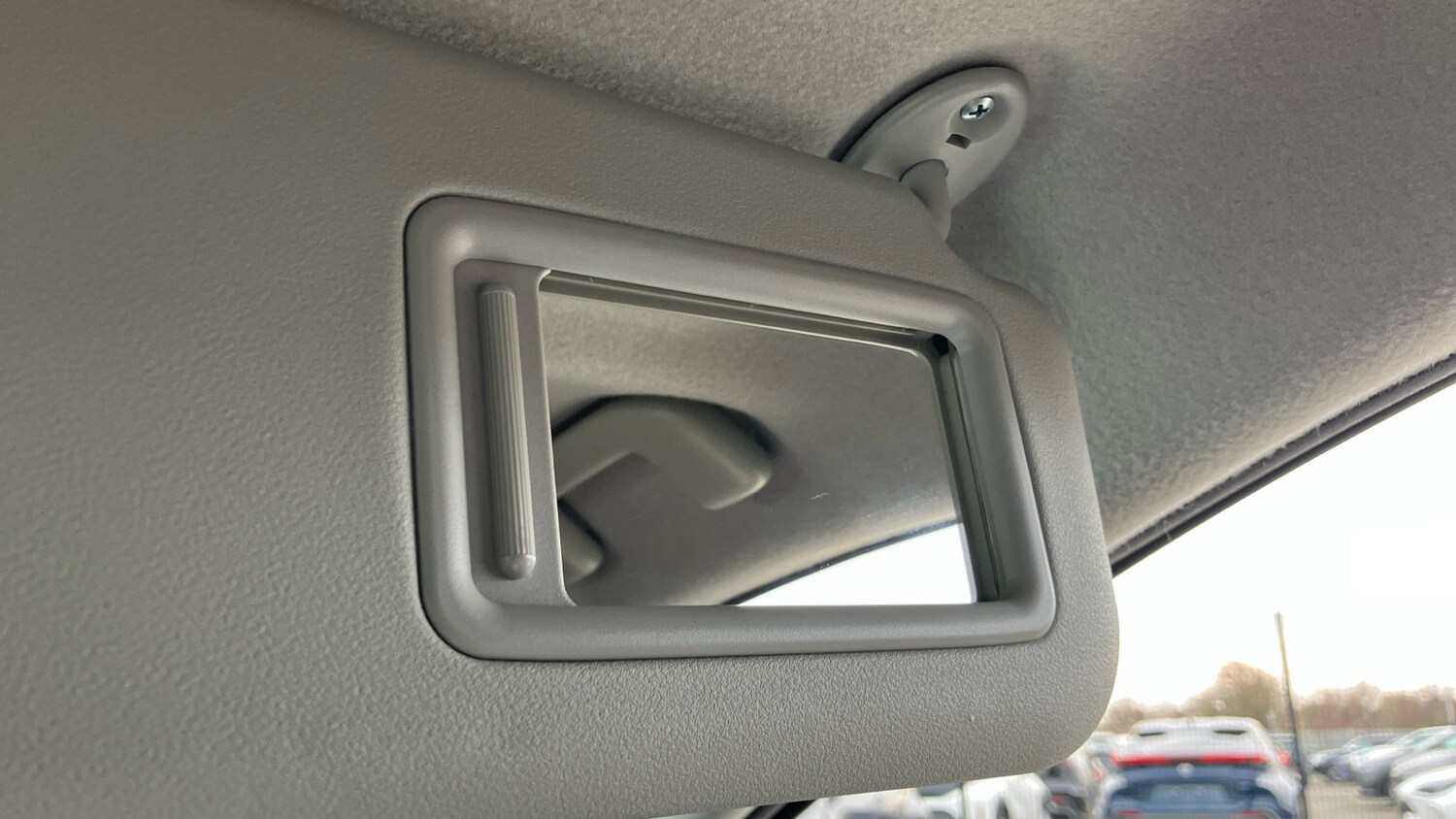 Used Toyota Yaris 2022 for sale - 76320013: Photo 35