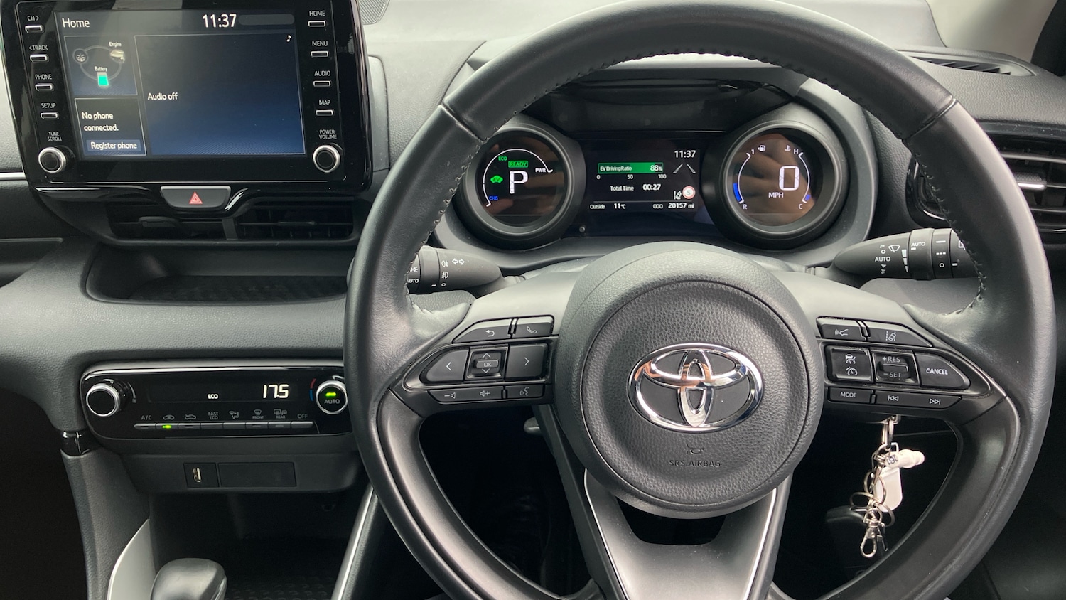 Used Toyota Yaris 2022 for sale - 76320013: Photo 6