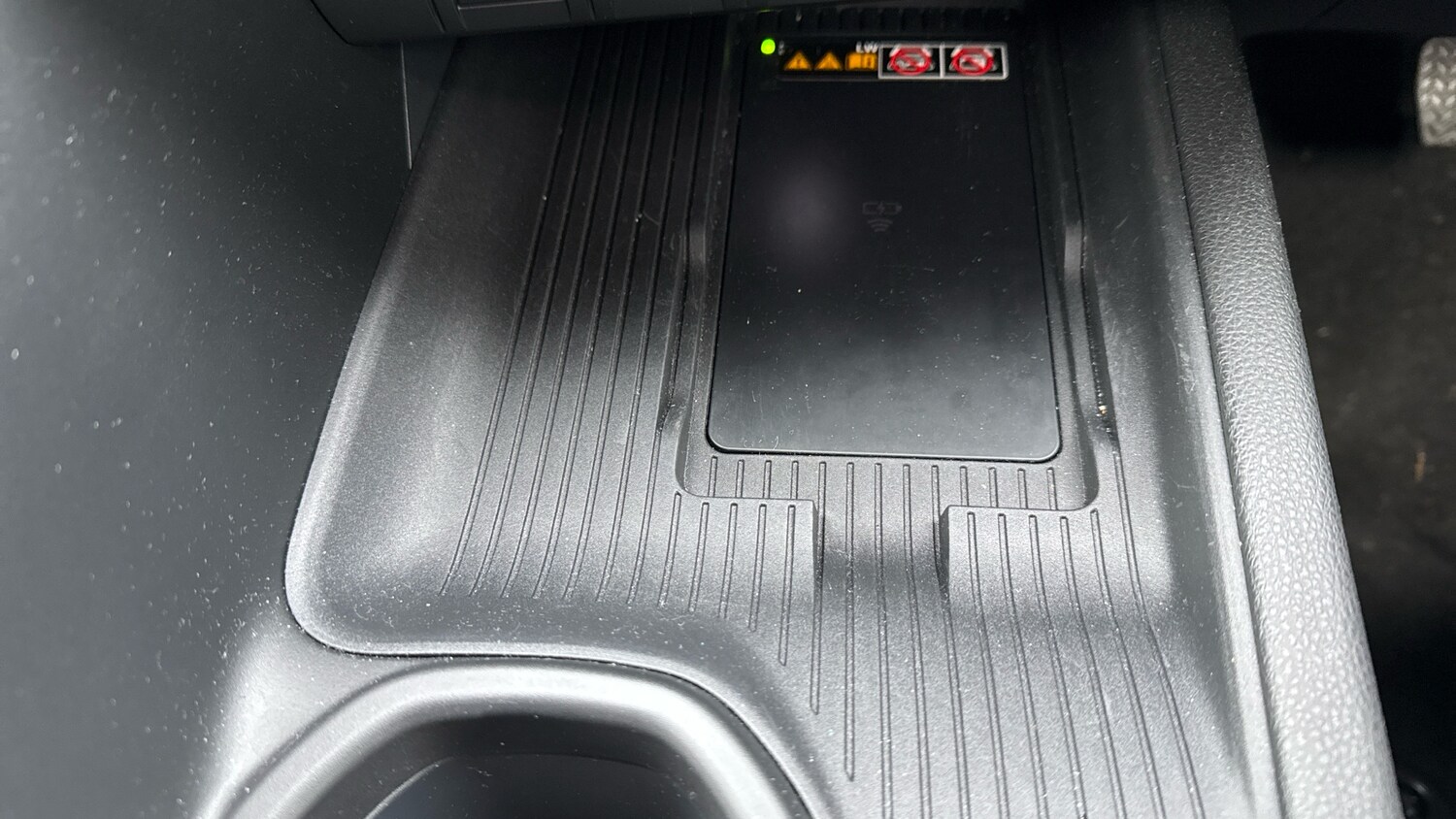 Used Toyota C-HR 2024 for sale - 77639128: Photo 38