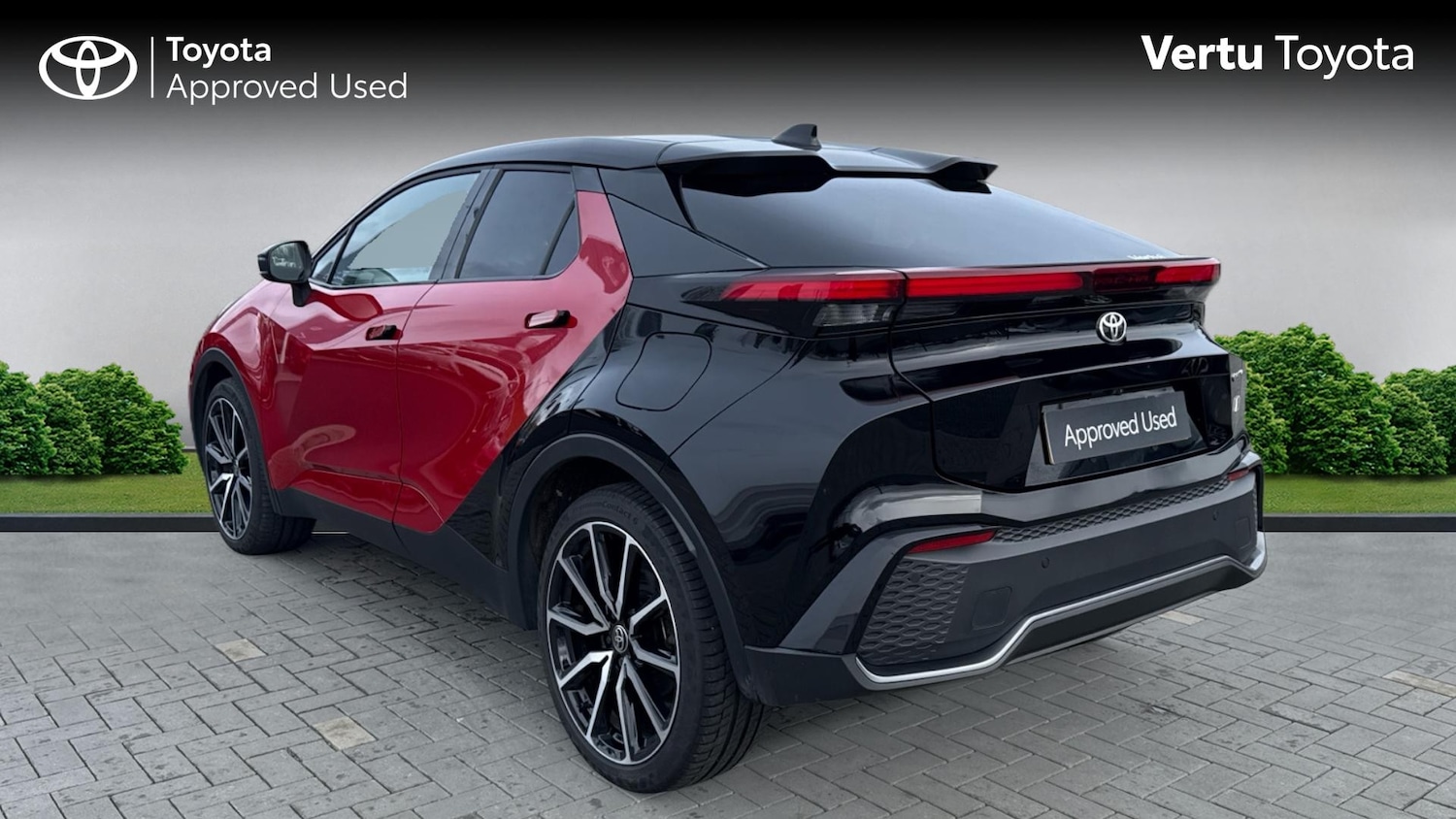 Used Toyota C-HR 2024 for sale - 77639128: Photo 4