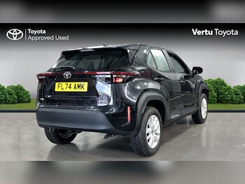 Used Toyota Yaris Cross 2024 for sale - 75948170: Photo