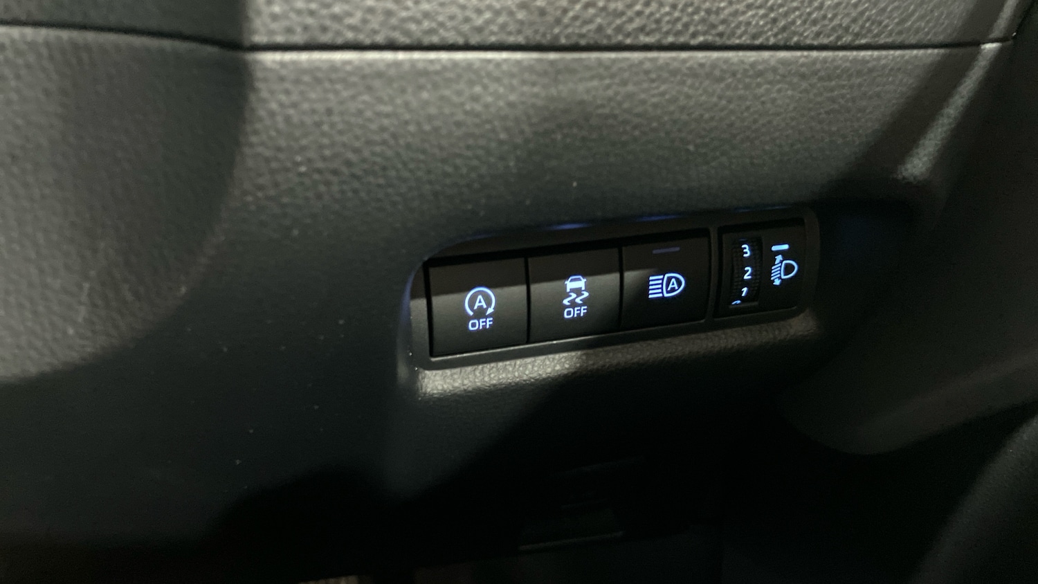 Used Toyota Aygo X 2023 for sale - 76518439: Photo 20