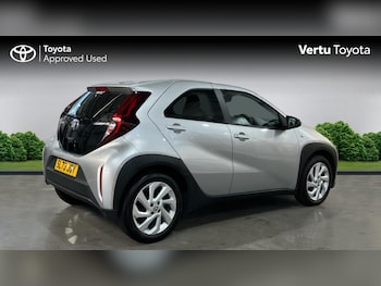 Used Toyota Aygo X 2023 for sale - 76518439: Photo