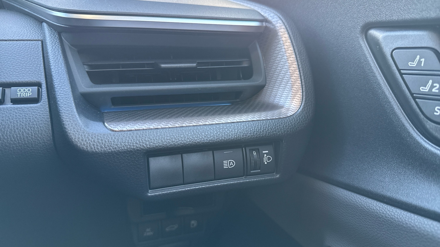 Used Toyota Prius 2025 for sale - 77431571: Photo 36