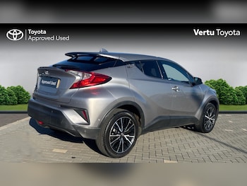 Used Toyota C-HR 2017 for sale - 78654908: Photo