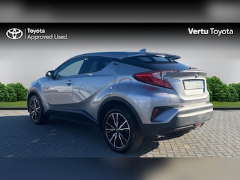 Used Toyota C-HR 2017 for sale - 78654908: Photo