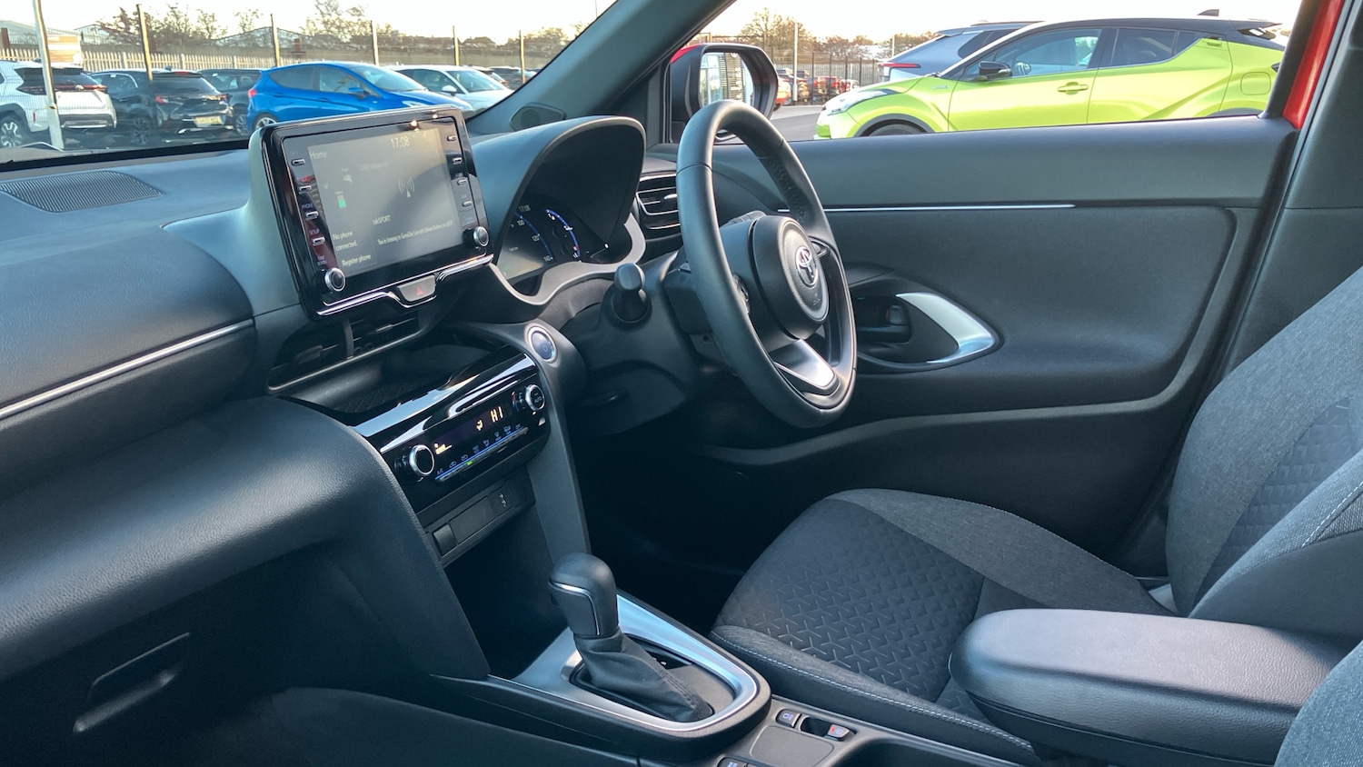 Used Toyota Yaris Cross 2023 for sale - 76357748: Photo 10