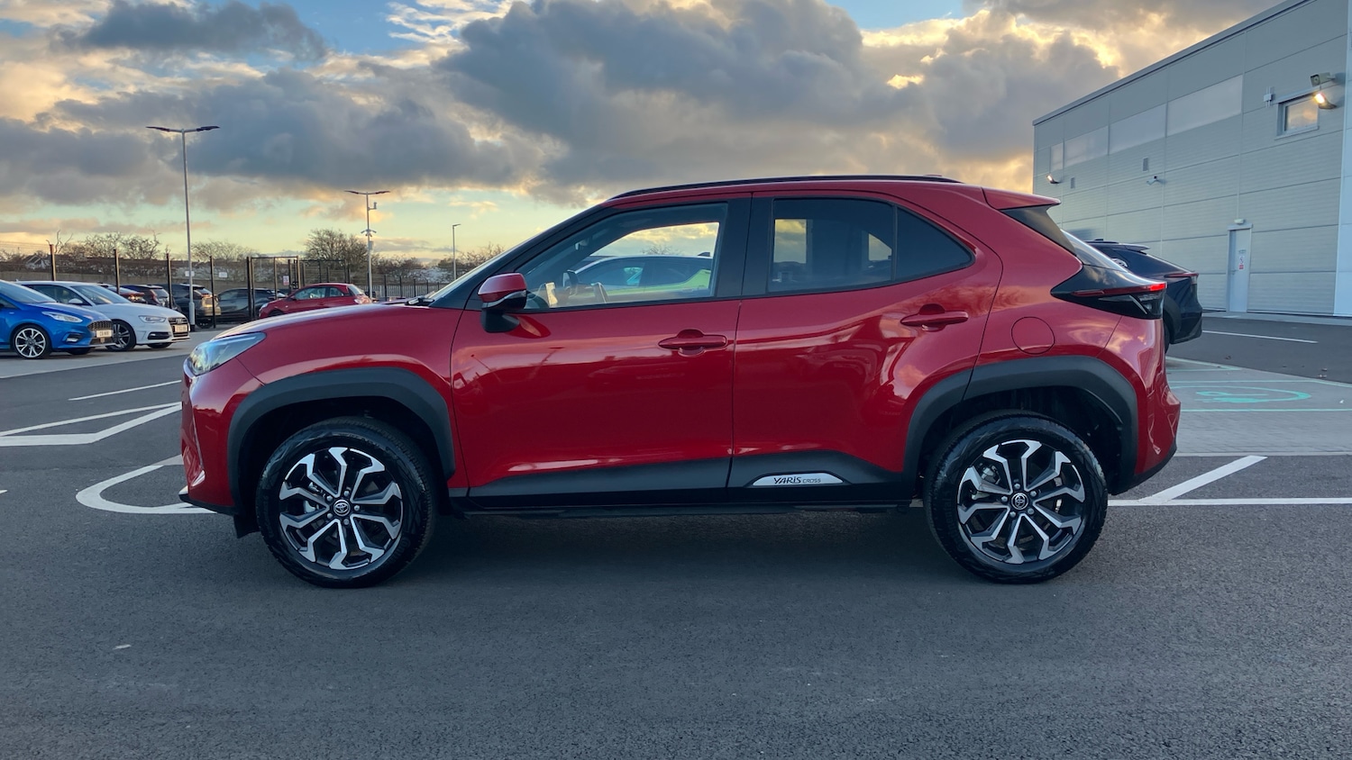 Used Toyota Yaris Cross 2023 for sale - 76357748: Photo 17