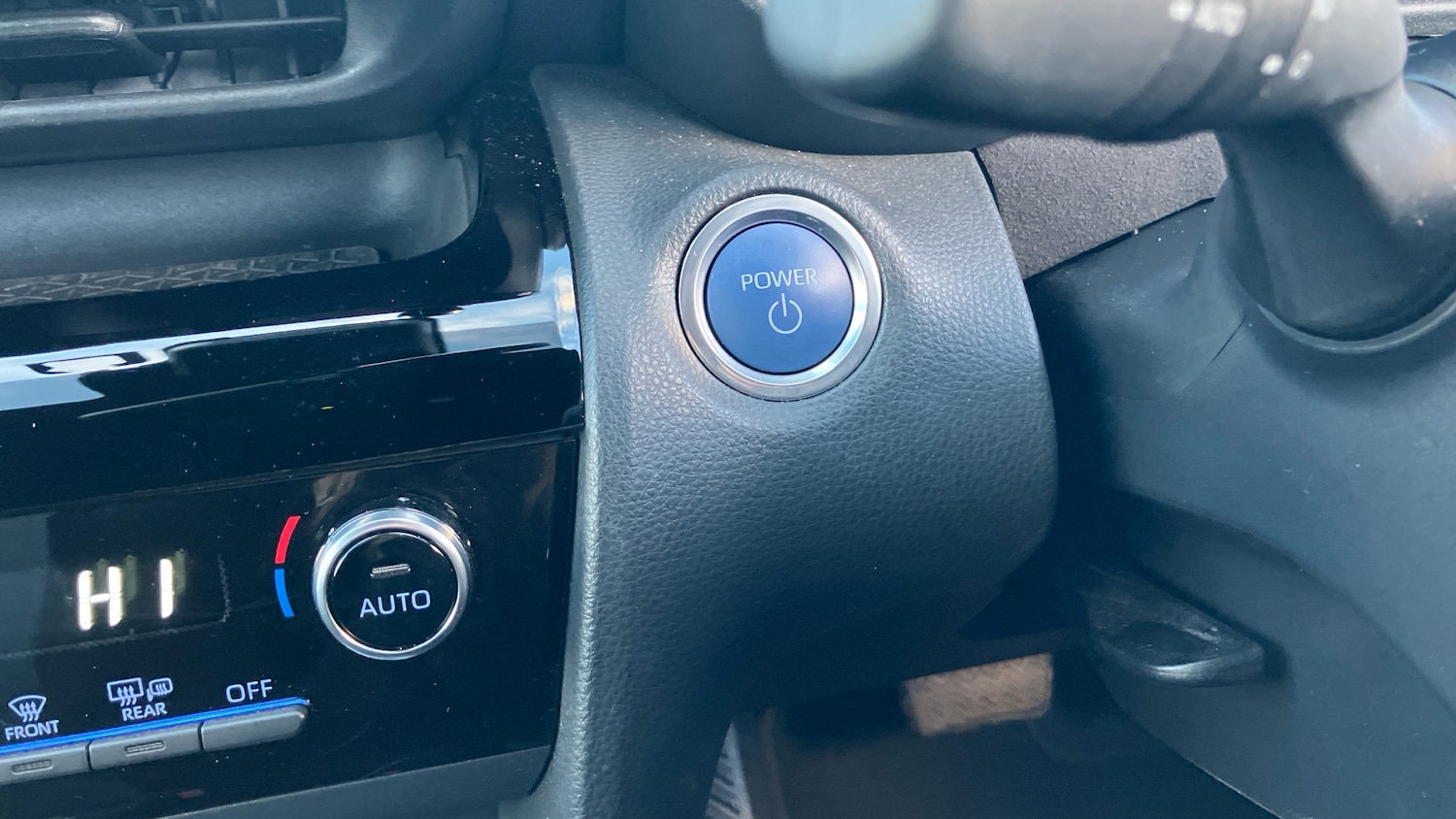 Used Toyota Yaris Cross 2023 for sale - 76357748: Photo 31
