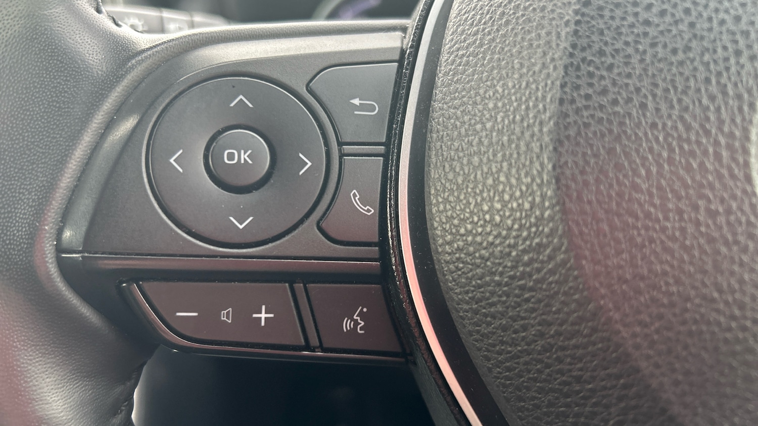 Used Toyota RAV4 2022 for sale - 76957011: Photo 33