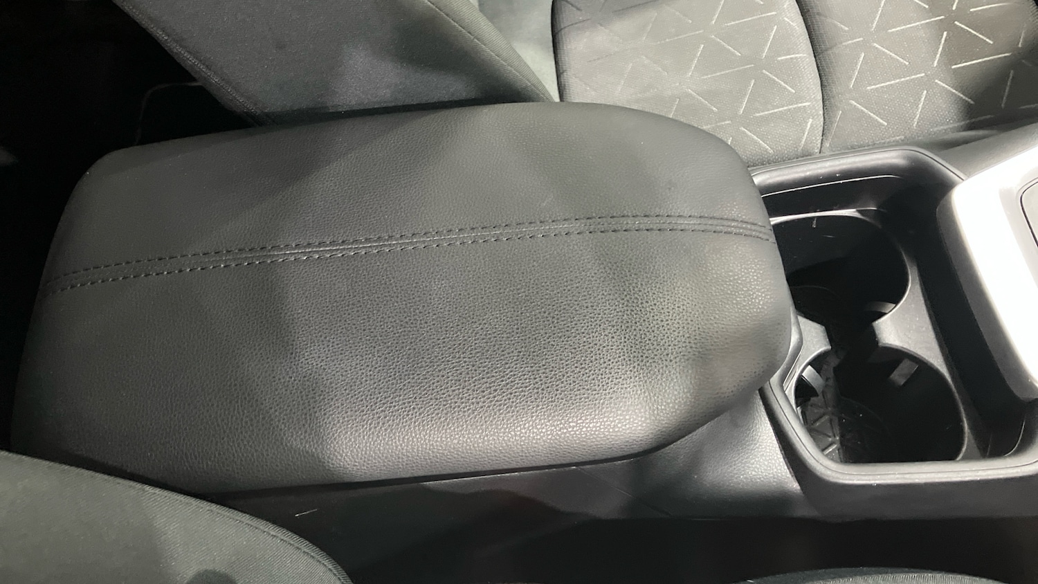 Used Toyota RAV4 2021 for sale - 77003194: Photo 35