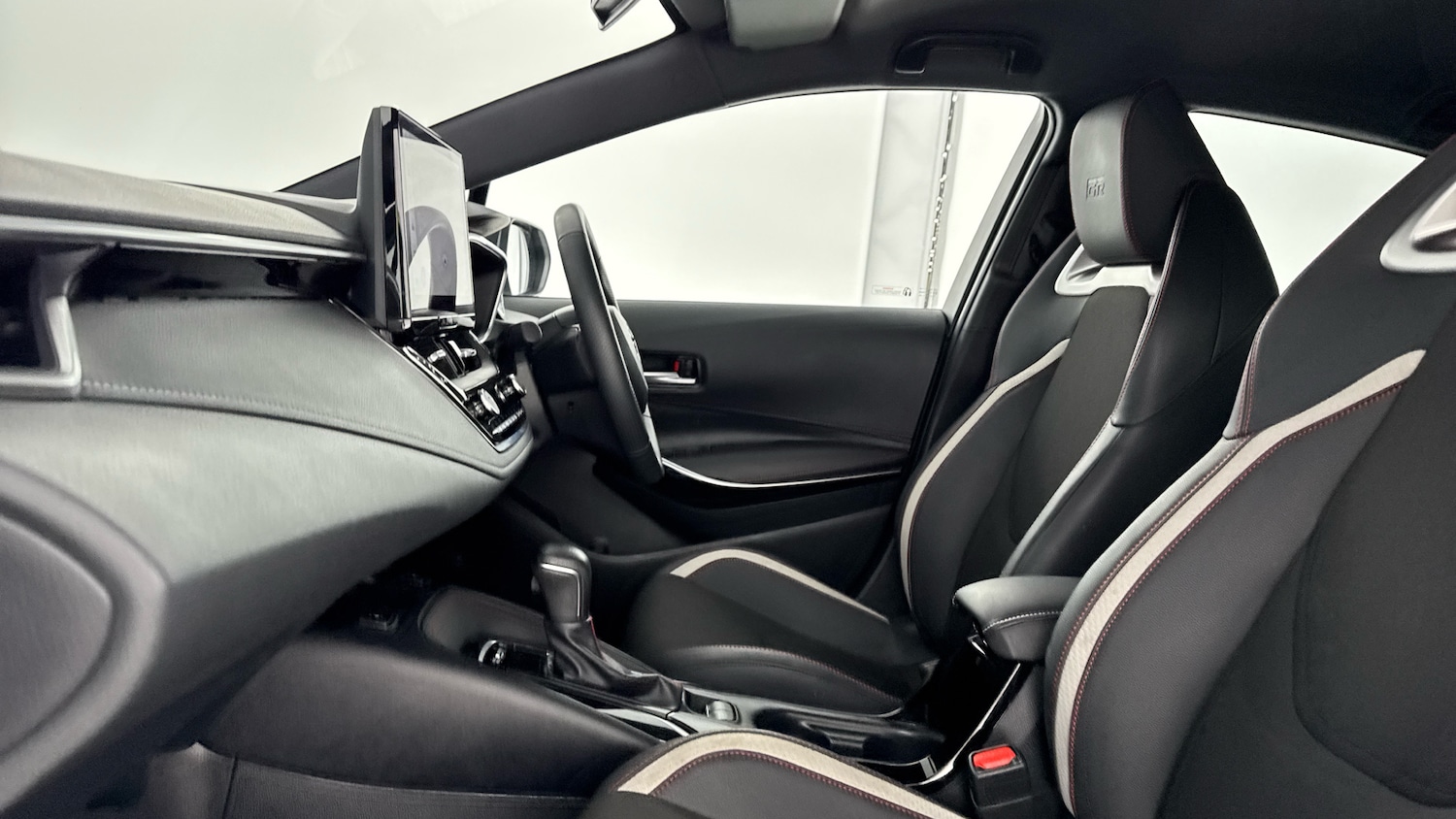 Used Toyota Corolla 2024 for sale - 76346805: Photo 10