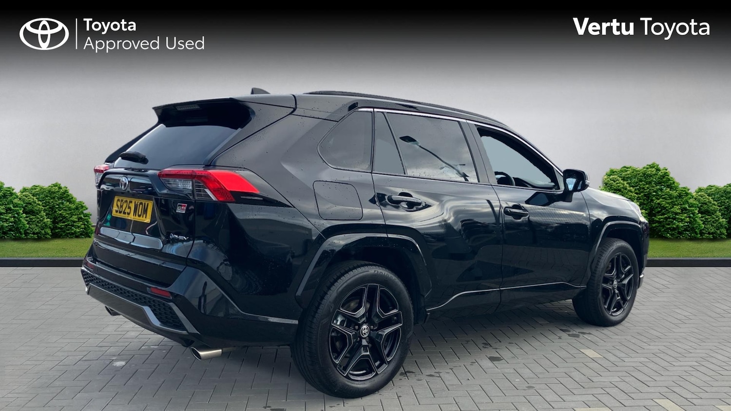 Used Toyota RAV4 2025 for sale - 76518441: Photo 2