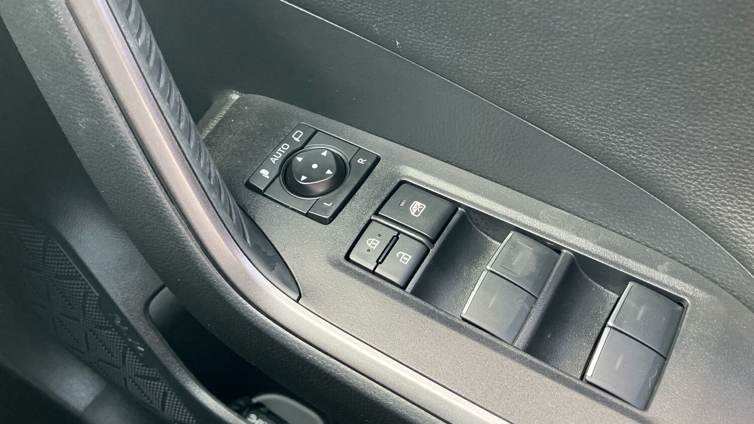 Used Toyota RAV4 2025 for sale - 76518441: Photo 22