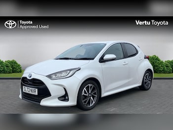 Used Toyota Yaris 2022 for sale - 76984621: Photo