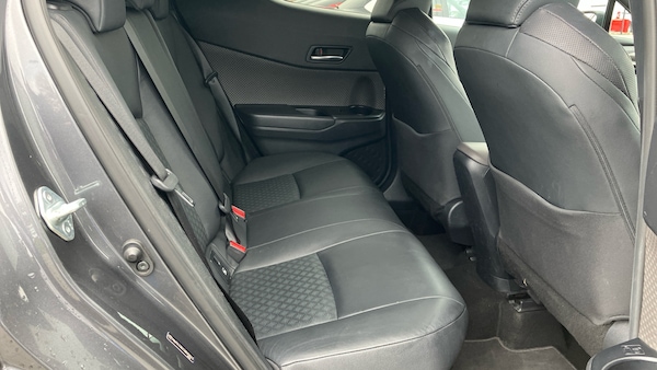 Used Toyota C-HR 2020 for sale - 76284456: Photo 12