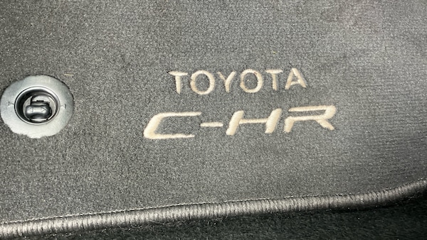 Used Toyota C-HR 2020 for sale - 76284456: Photo 37