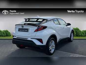 Used Toyota C-HR 2021 for sale - 79057643: Photo