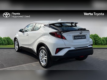 Used Toyota C-HR 2021 for sale - 79057643: Photo