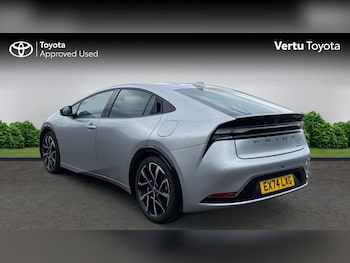 Used Toyota Prius 2024 for sale - 79607007: Photo