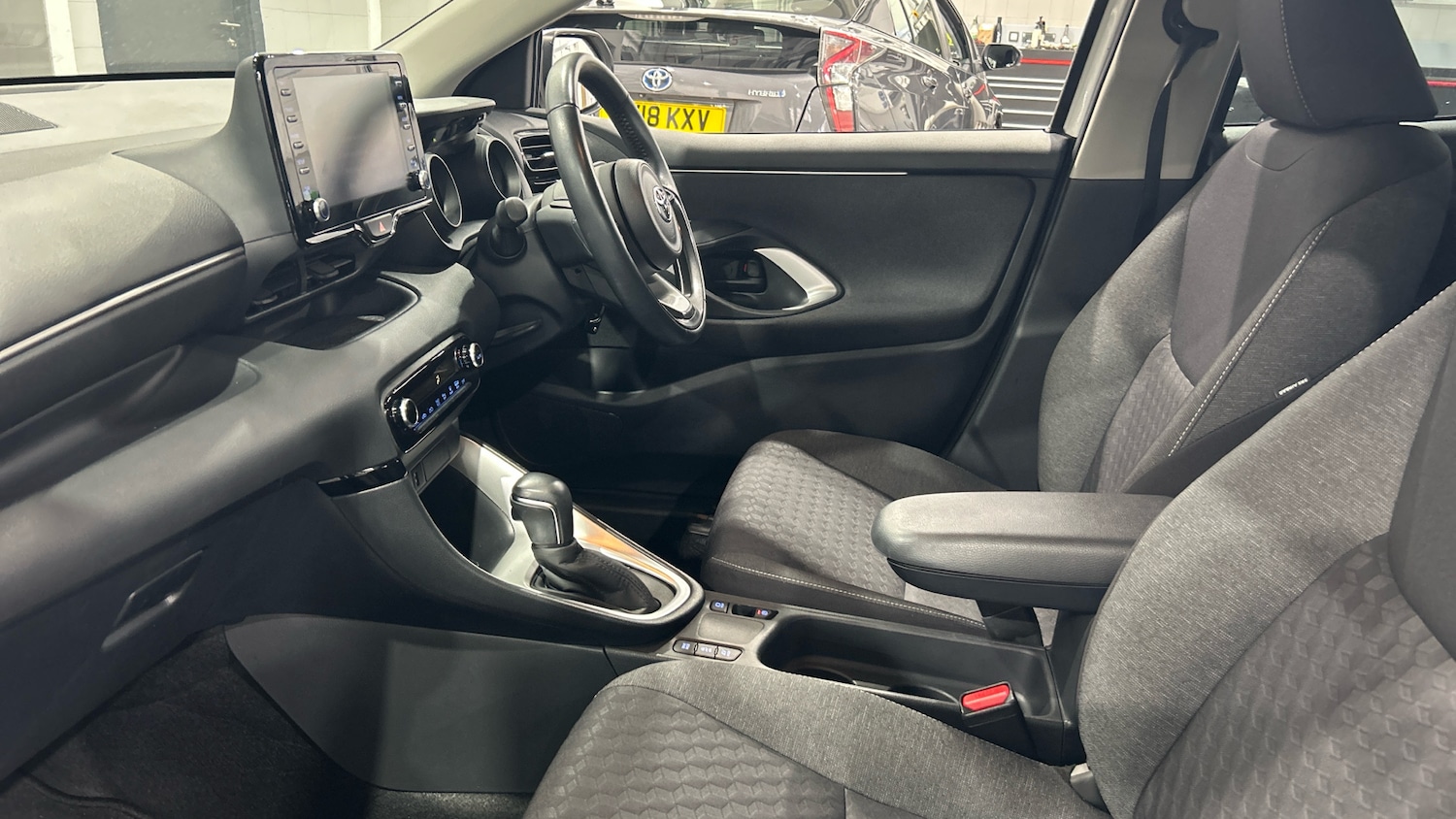 Used Toyota Yaris 2022 for sale - 76159872: Photo 10